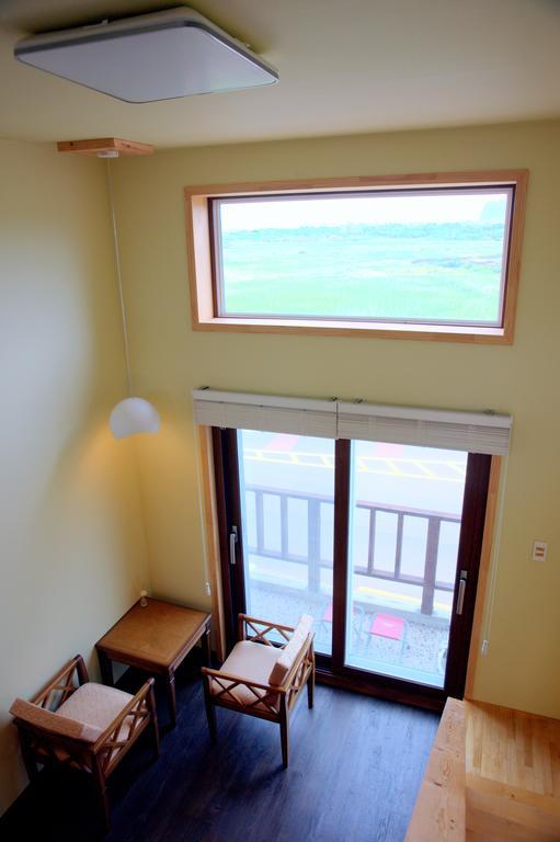 Clover B&B Seogwipo Bagian luar foto
